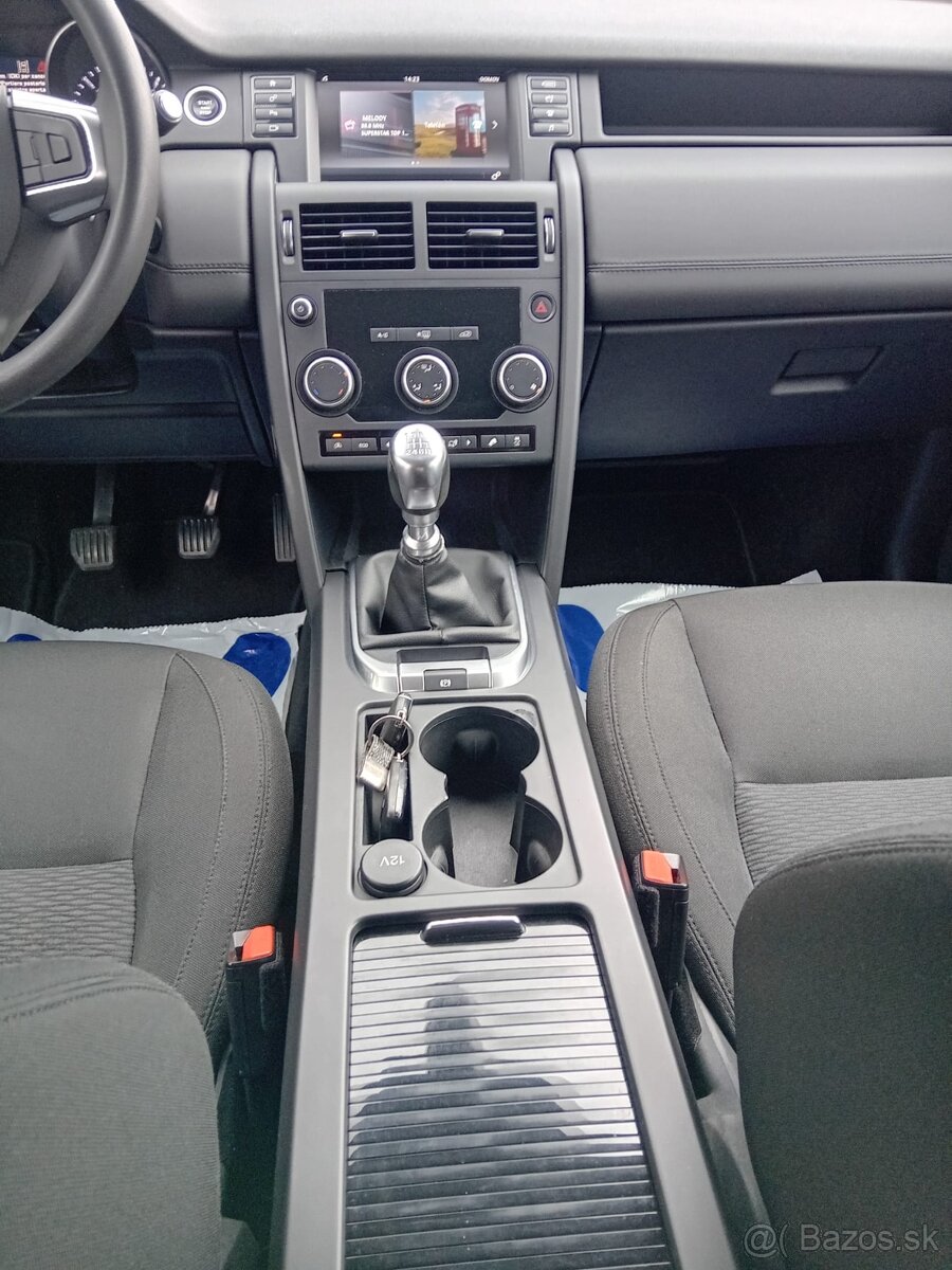 Land Rover Discovery Sport - 9