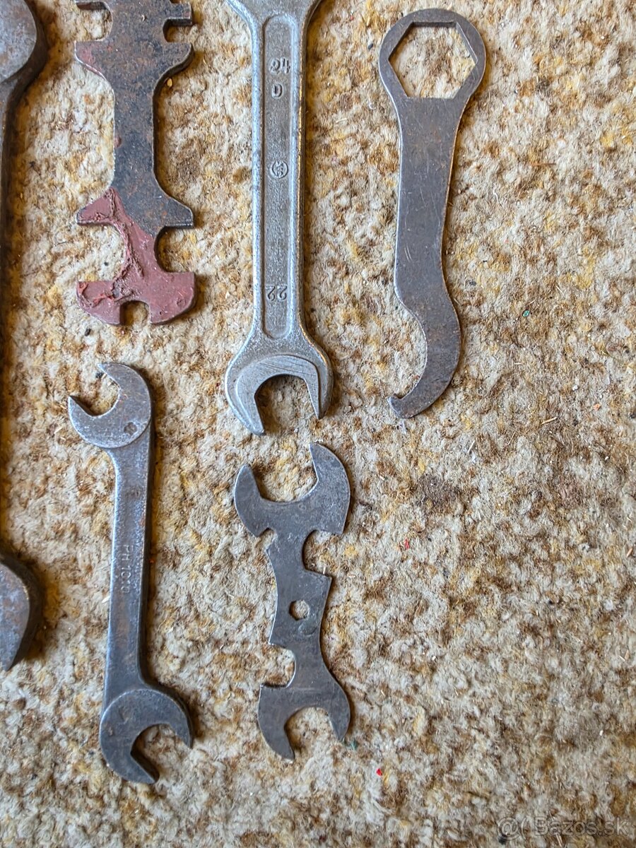 Vidlicové klúče - 9