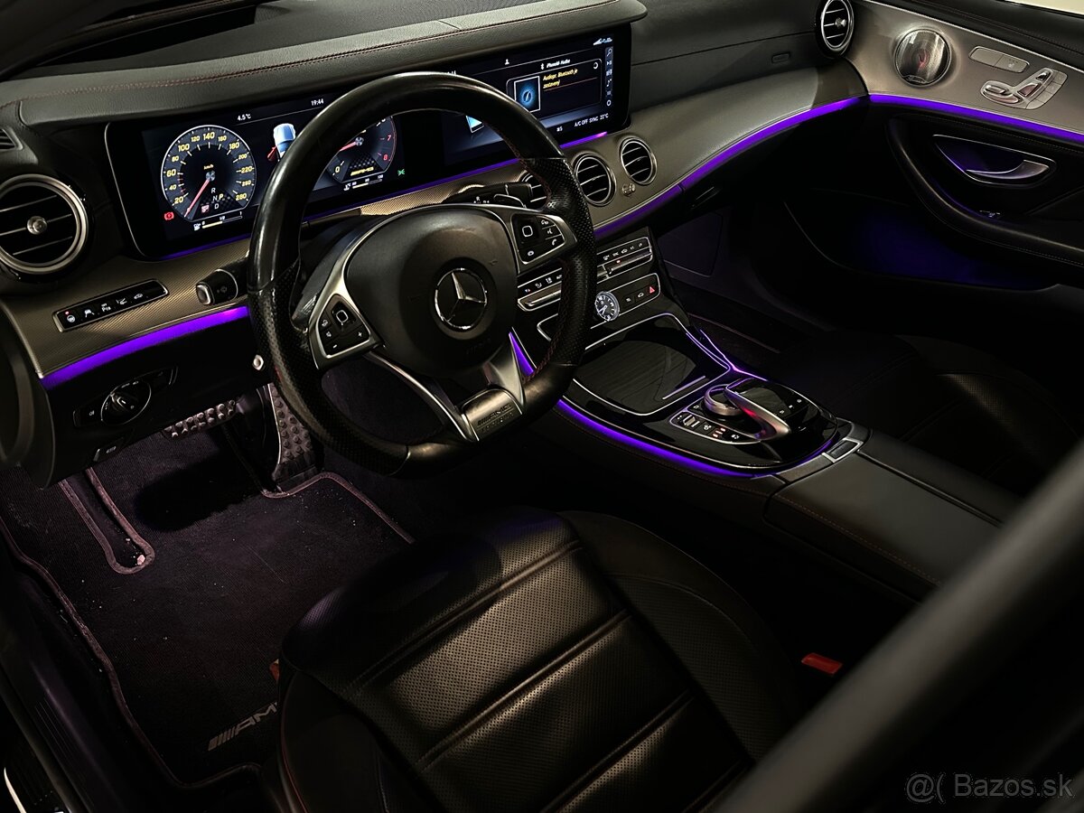 Mercedes-Benz E43 AMG Brabus vyfuk, pano, multibeam - 9