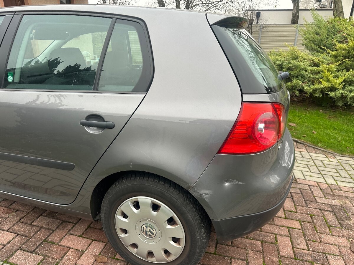 Predám vw golf 2004 - 9