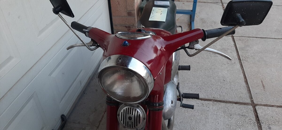 Jawa 250 / 559 - 9