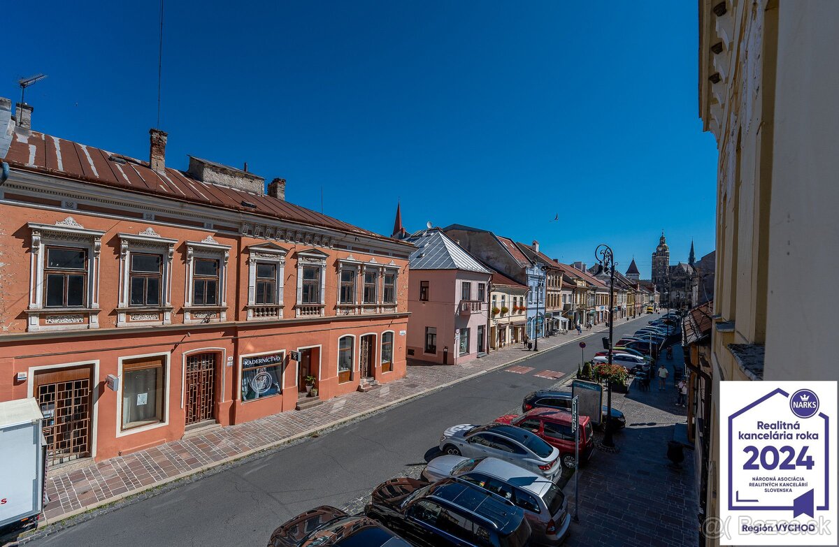 Kancelárske priestory v historickej budove - Tajovského ul. - 9