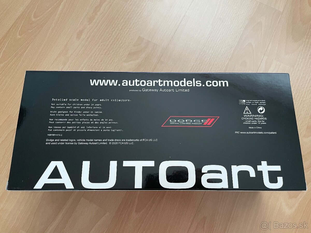 Dodge Challenger SRT Hellcat Widebody 1:18 TOP STAV - 9