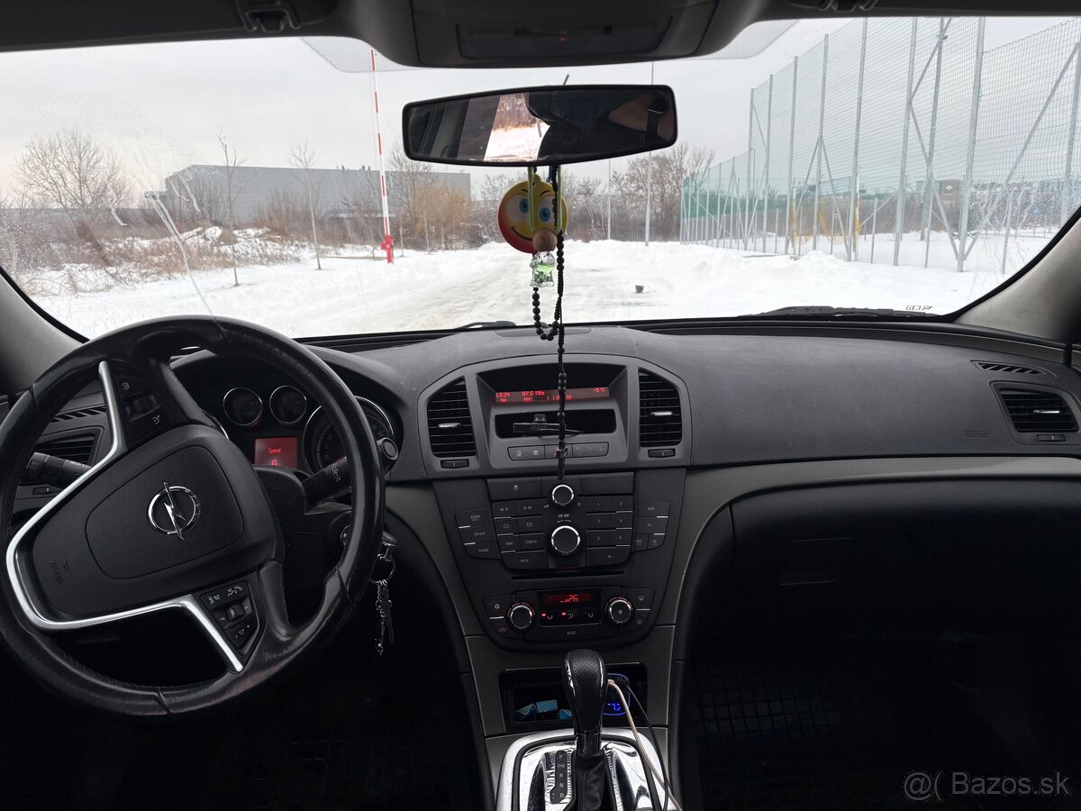 Predám Opel Insignia - 9