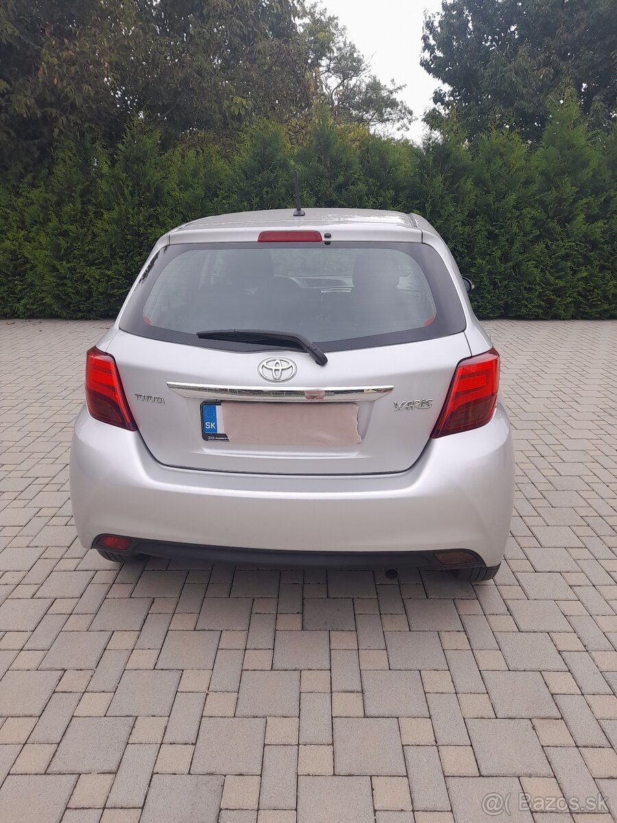 Toyota Predám Toyotu Yaris - 9