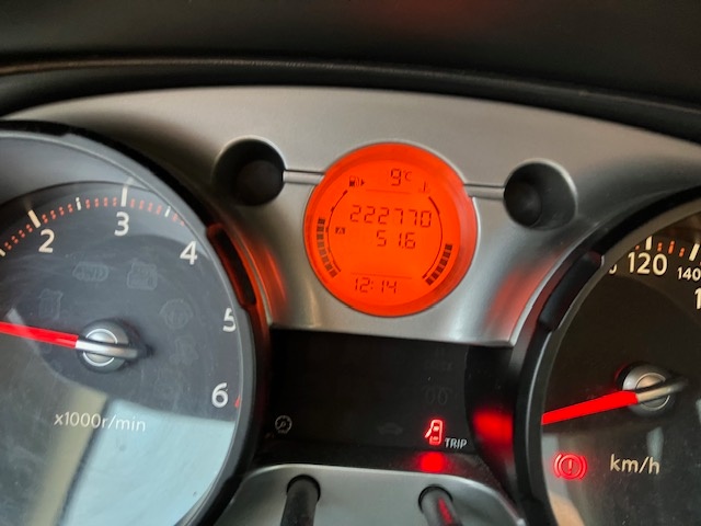 Predám Nissan Qashqai typ J10, diesel 4x4, rok výroby 2008. - 9