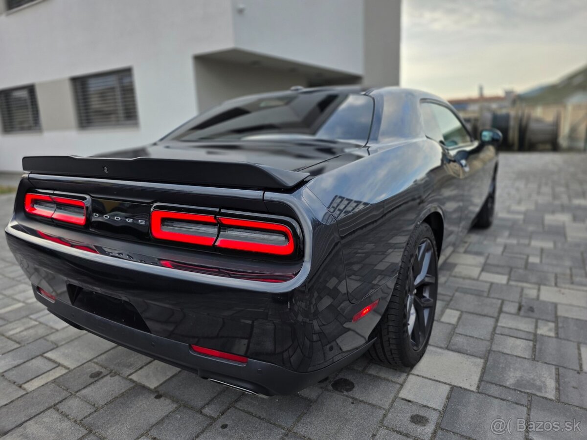 Dodge Challenger 5.7 V8 Hemi 2019 DPH - nebúrané - 9