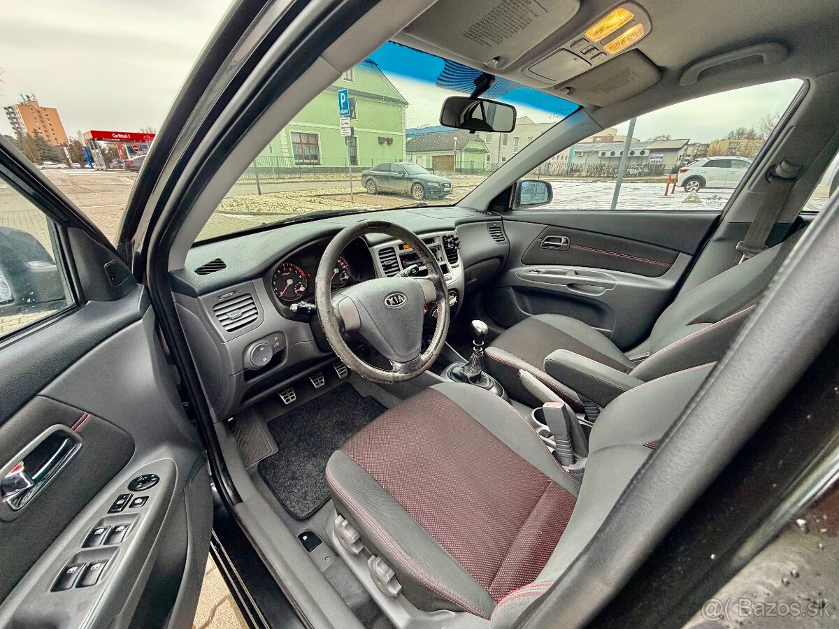 KIA Rio 1.4 LX plus - 9