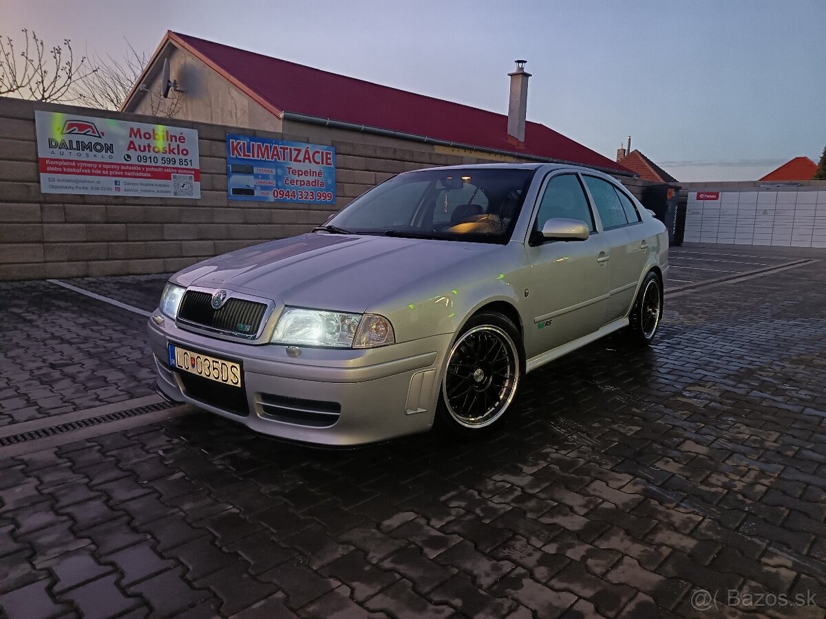 ŠKODA OCTAVIA 1 RS - 9