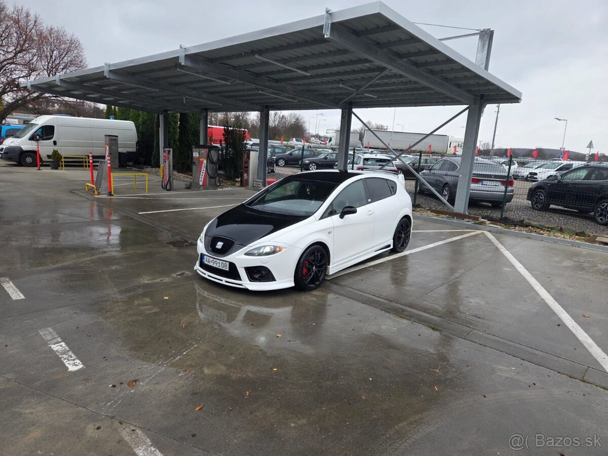 Leon CUPRA 209 kW - 9