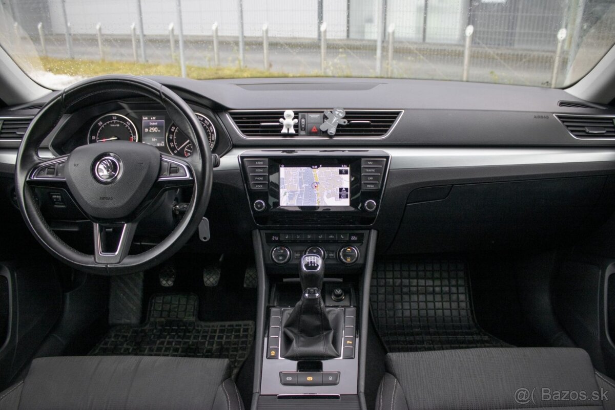 Škoda Superb Combi 1.6 TDI Ambition - 9