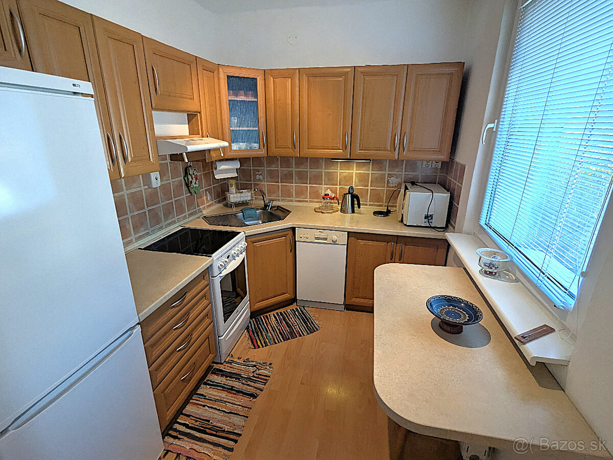 Atraktívny,veľký 4 izb. Sídl.III, Nešpora, OV, Lo, 5p, 98m2 - 9