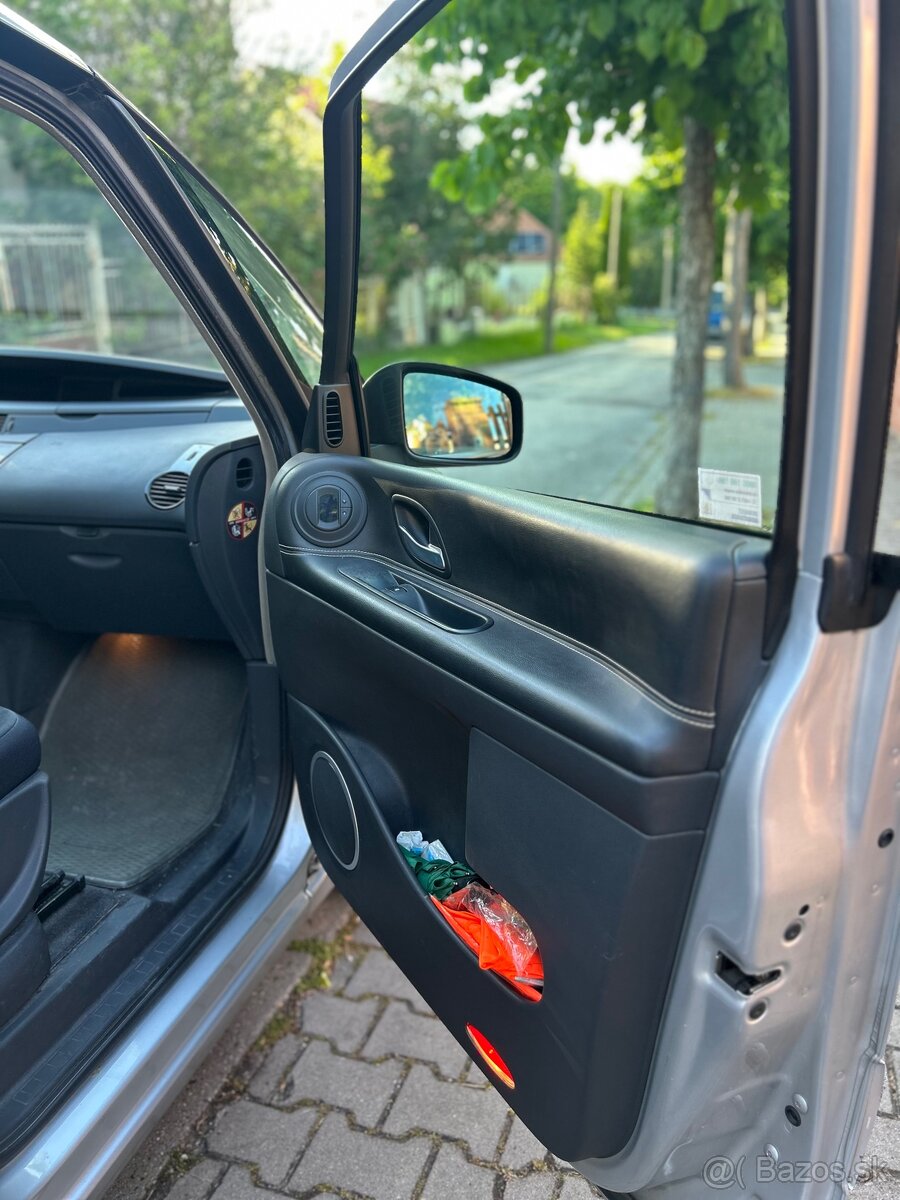 Predaj auta Renault Espace 2013 - 9