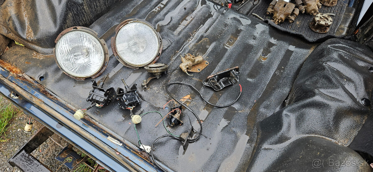 Suzuki Samurai - rôzne náhradné diely - 9