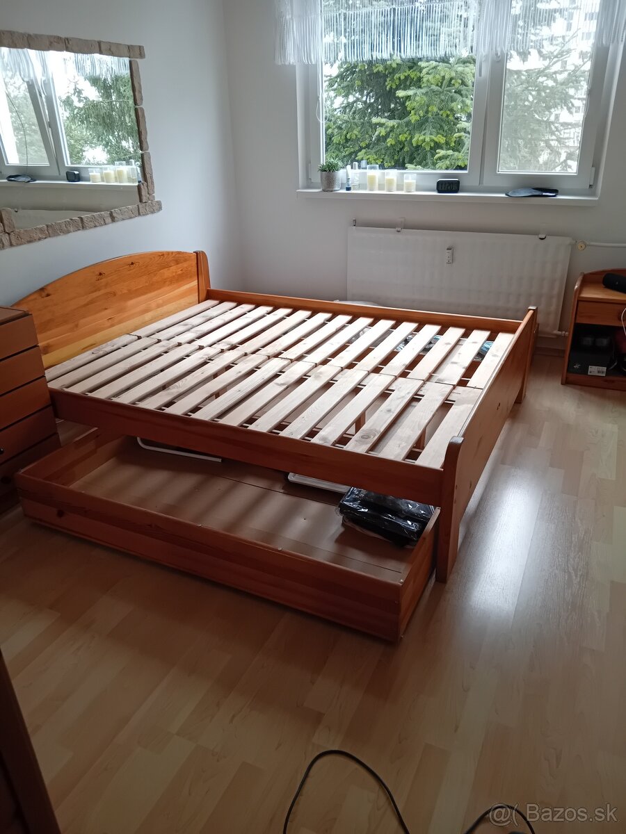 Manželska postel - 9