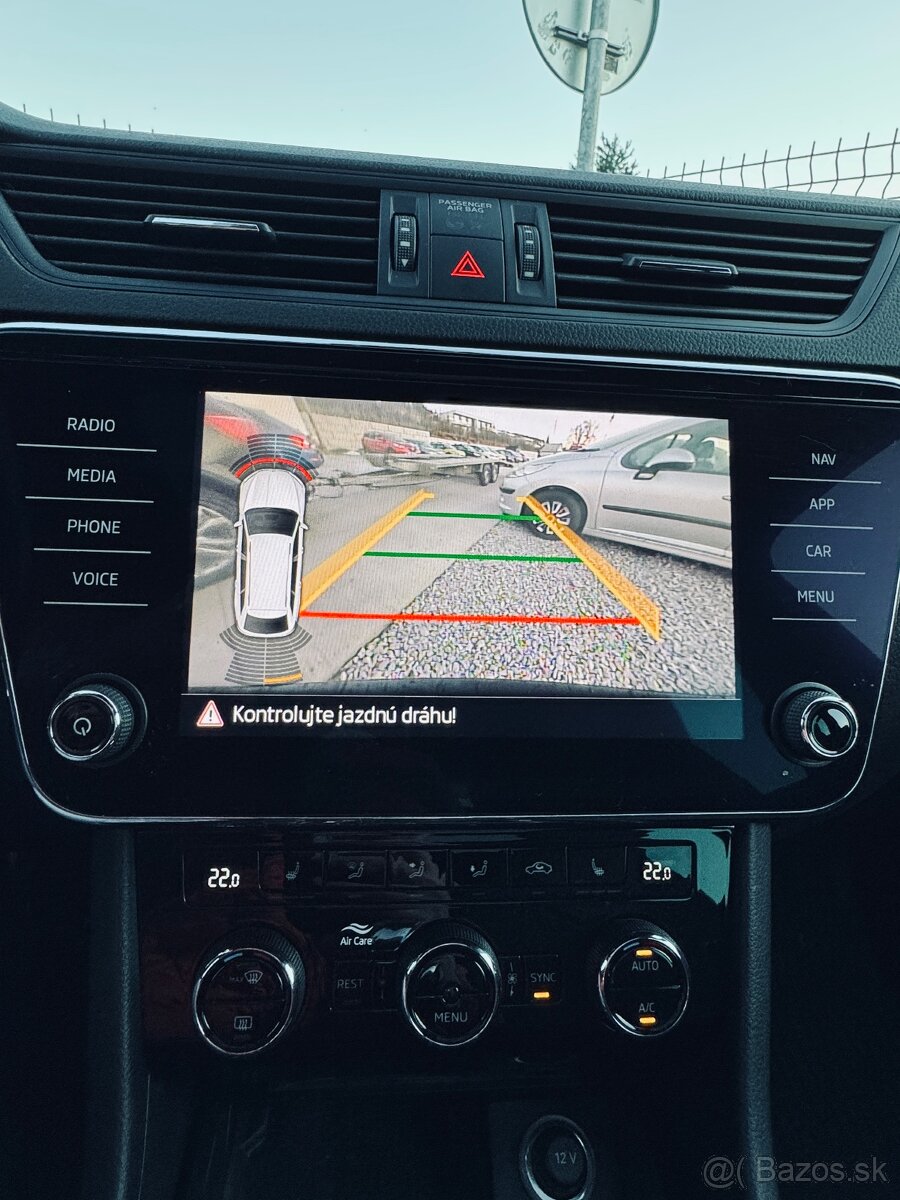 ✅ Škoda Superb 3 Sportline 2,0TDI - 9