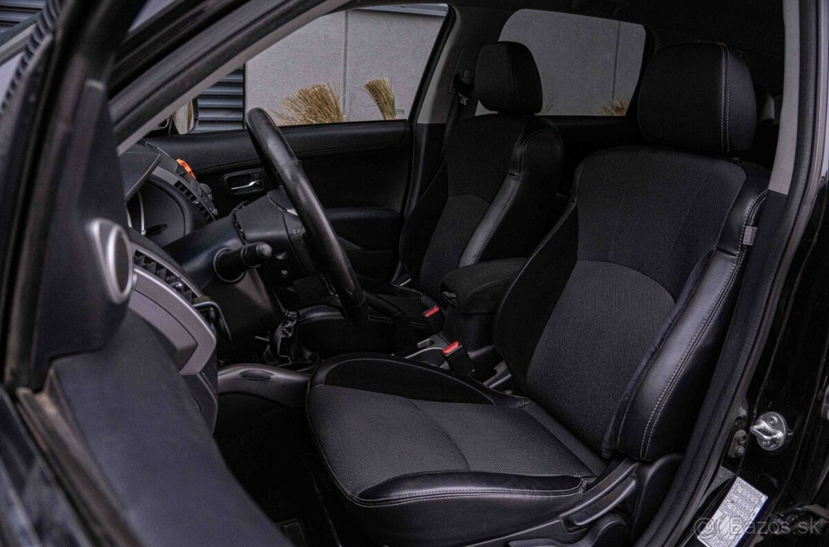 Mitsubishi Outlander 2.2 DI-D - 9