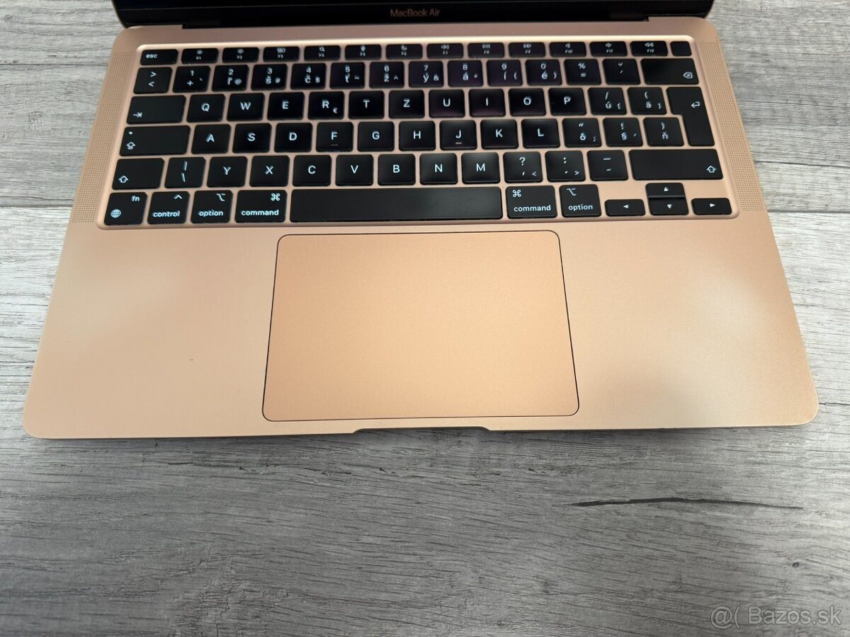 Macbook Air M1 Gold - 9