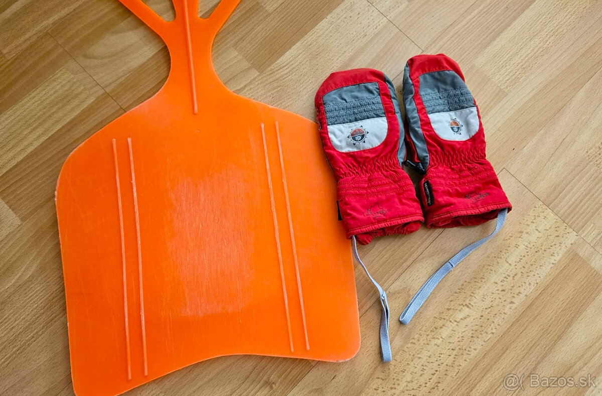 detske rukavice a klzak na sneh - 9