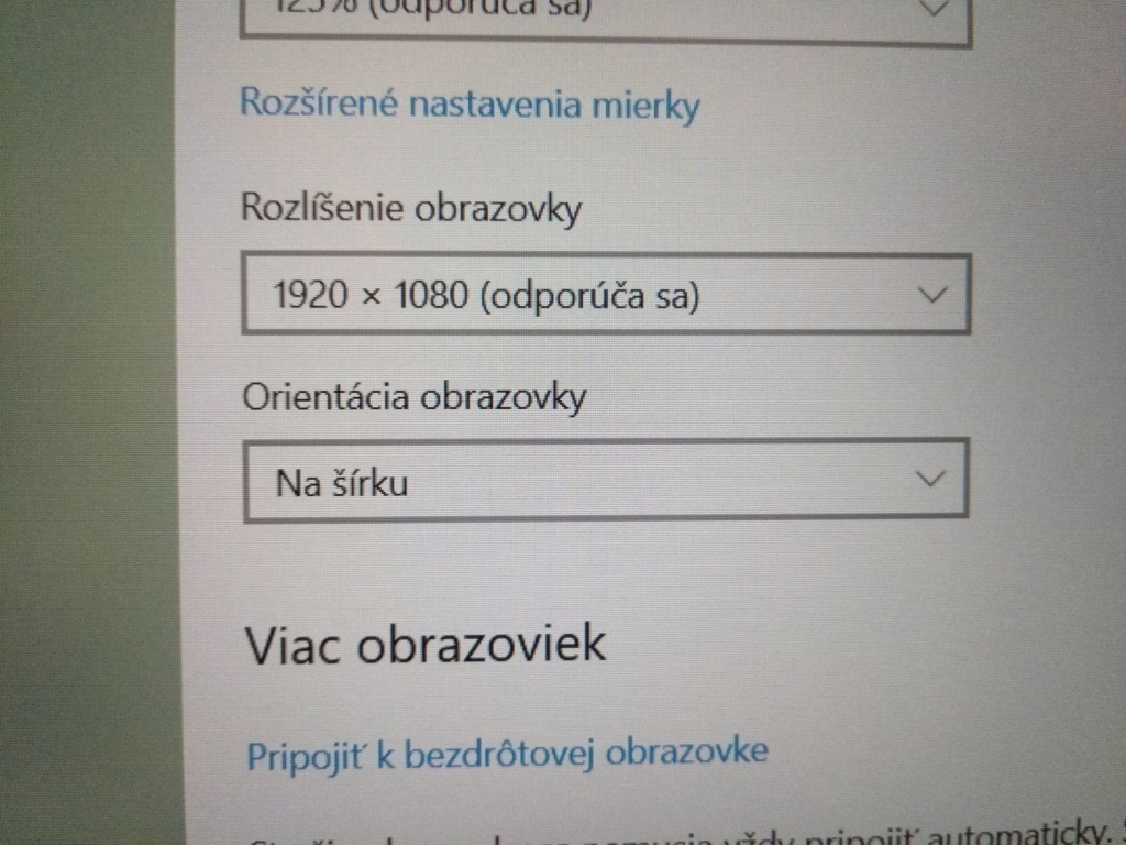 predám 12" HP elitebook 820 g3/ Intel core i5 /8gb ram /ssd - 9