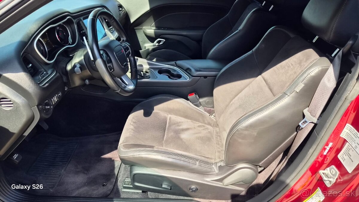 Dodge challenger 3,6 v6 2018 - 9