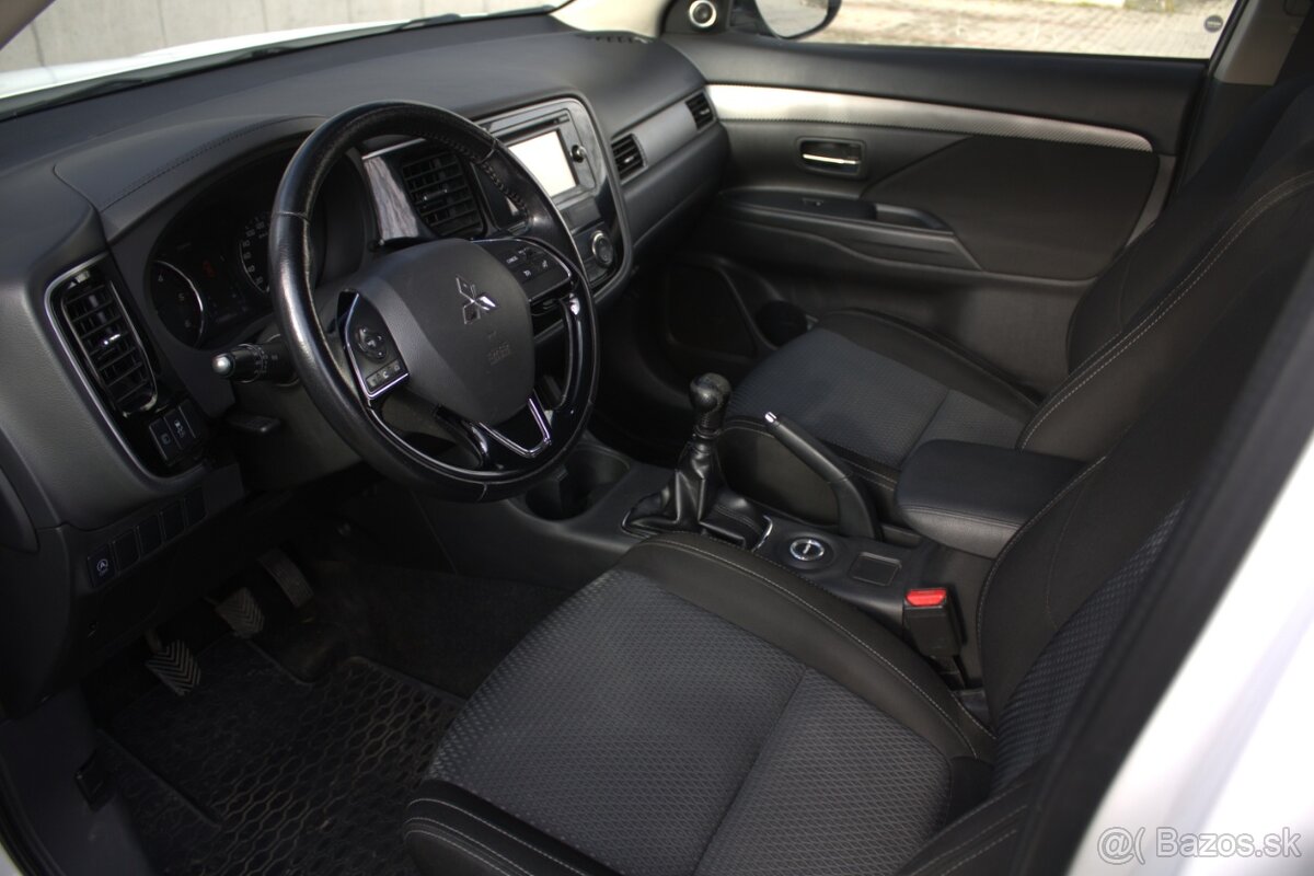 Mitsubishi Outlander 2.2 DI-D Intense+, 150k, 7 miestny - 9