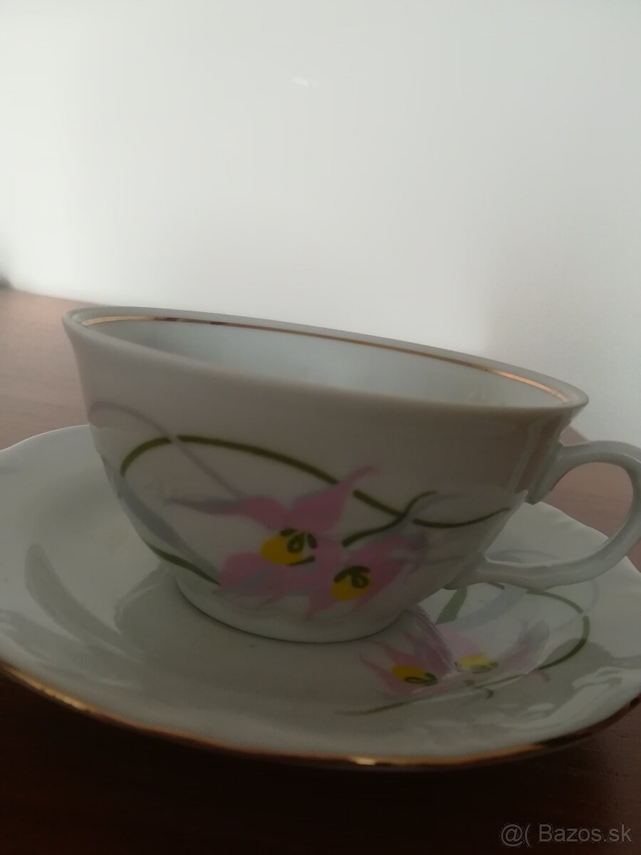 Porcelánové šálky 6+6+4+4 - 9