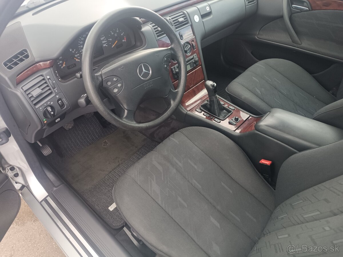 Predám Mercedes Benz E 200 CDI W 210 - 9