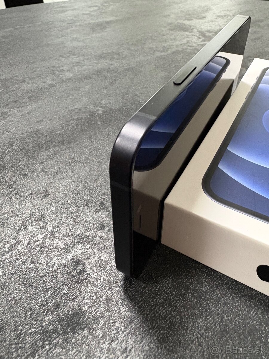 Predám iPhone 12 Black 128gb - 9