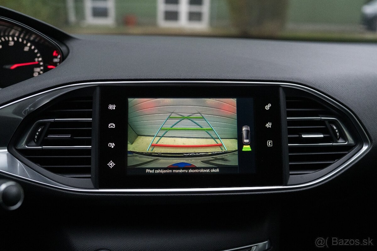 Peugeot 308 2.0 HDi 110kw M6 ALLURE - 9