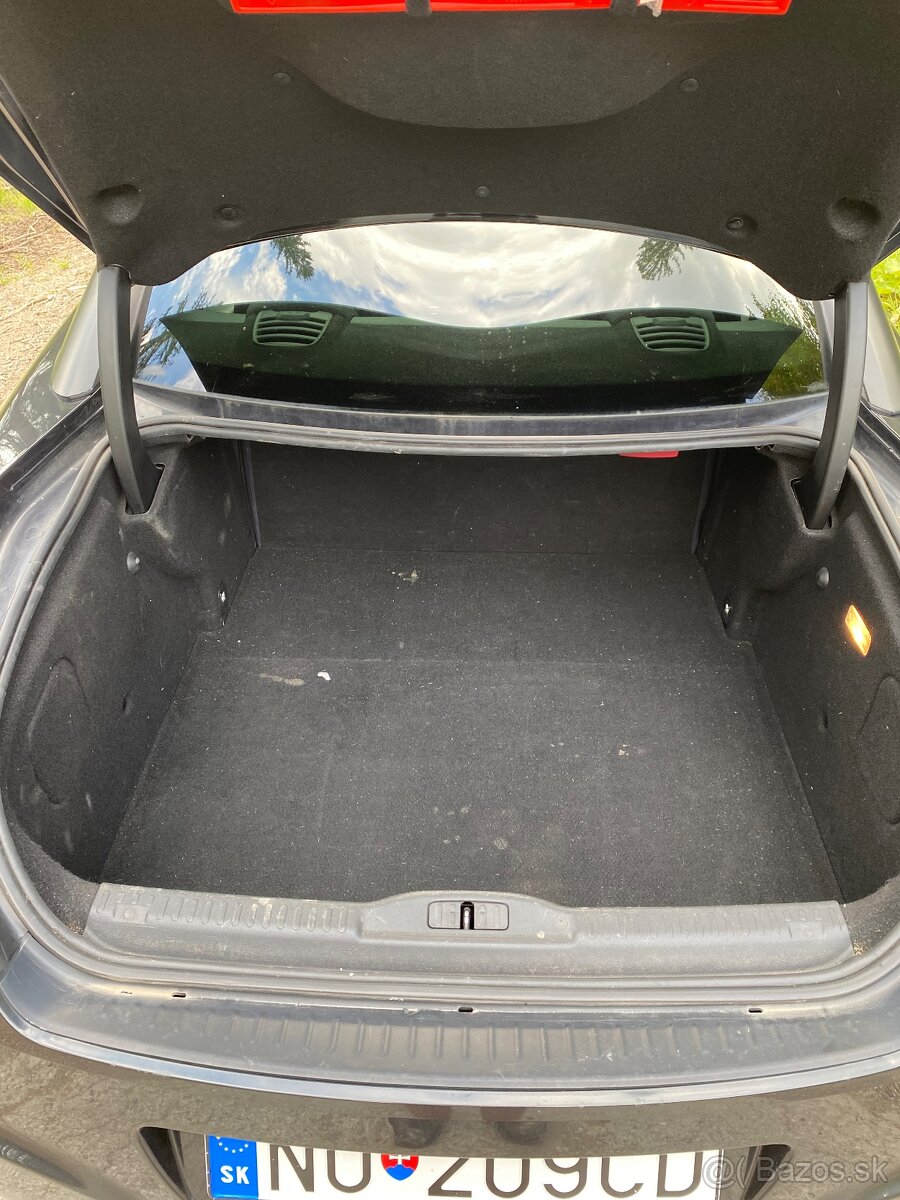 Peugeot RCZ 2.0HDI 120kW - 9