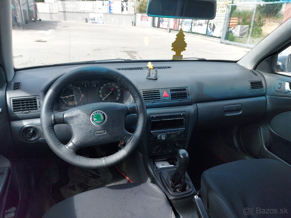 Škoda octavia 1.9 TDI 66kw - 9