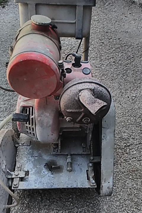 Rezačka na betón - 9