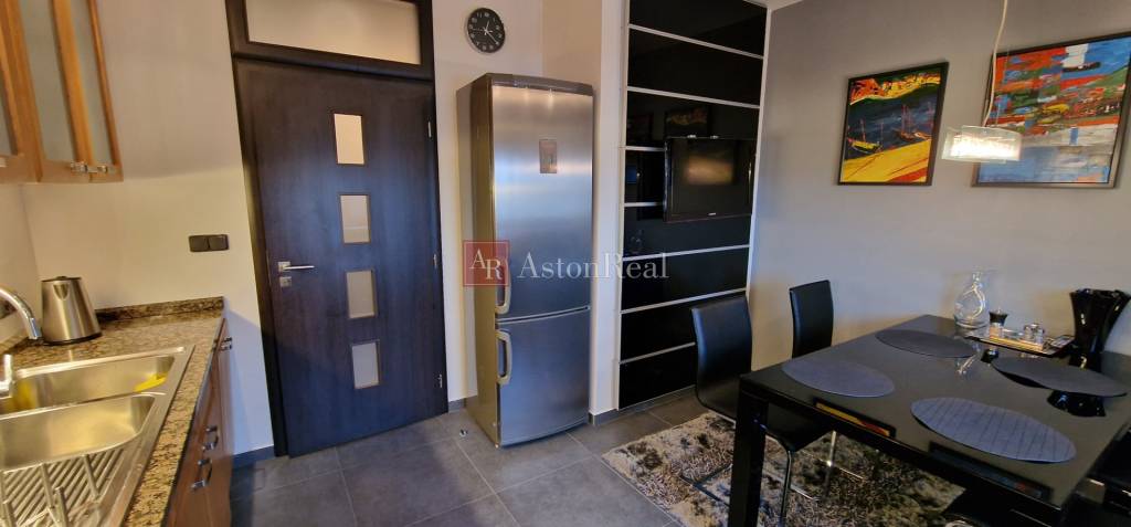 Luxusný apart. Vys. Tatry - Veľká Lomnica, 7 izieb, 321 m2 - 9