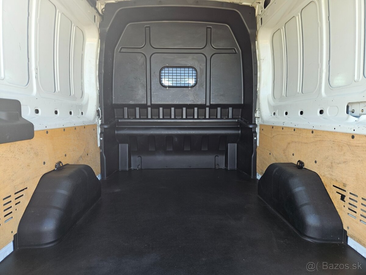 Ford transit L3H2 6 miestne 2.0TdCi/131hp - 2022 - 9
