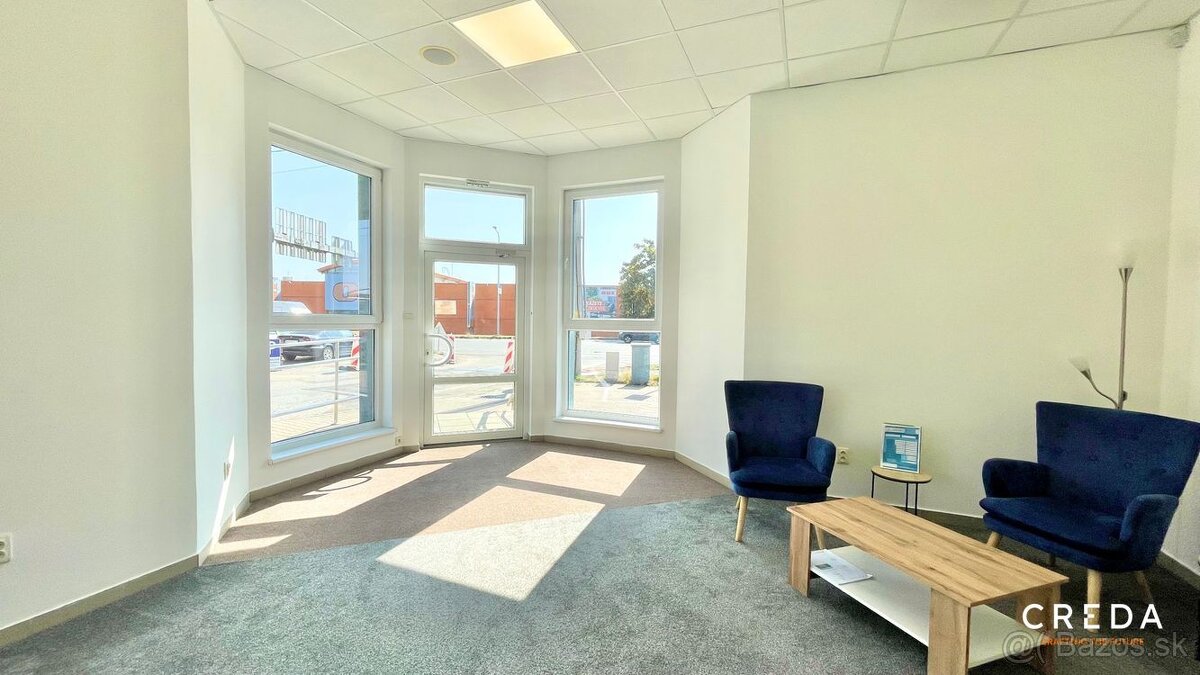 CREDA | prenájom obchodný priestor so skladom, Nitra - Chren - 9