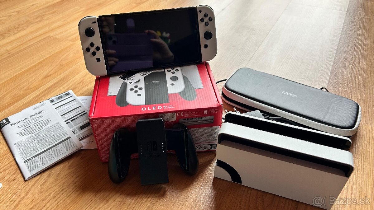 Nintendo Swich Oled 2024 - v záruke s kopou doplnkov - 9