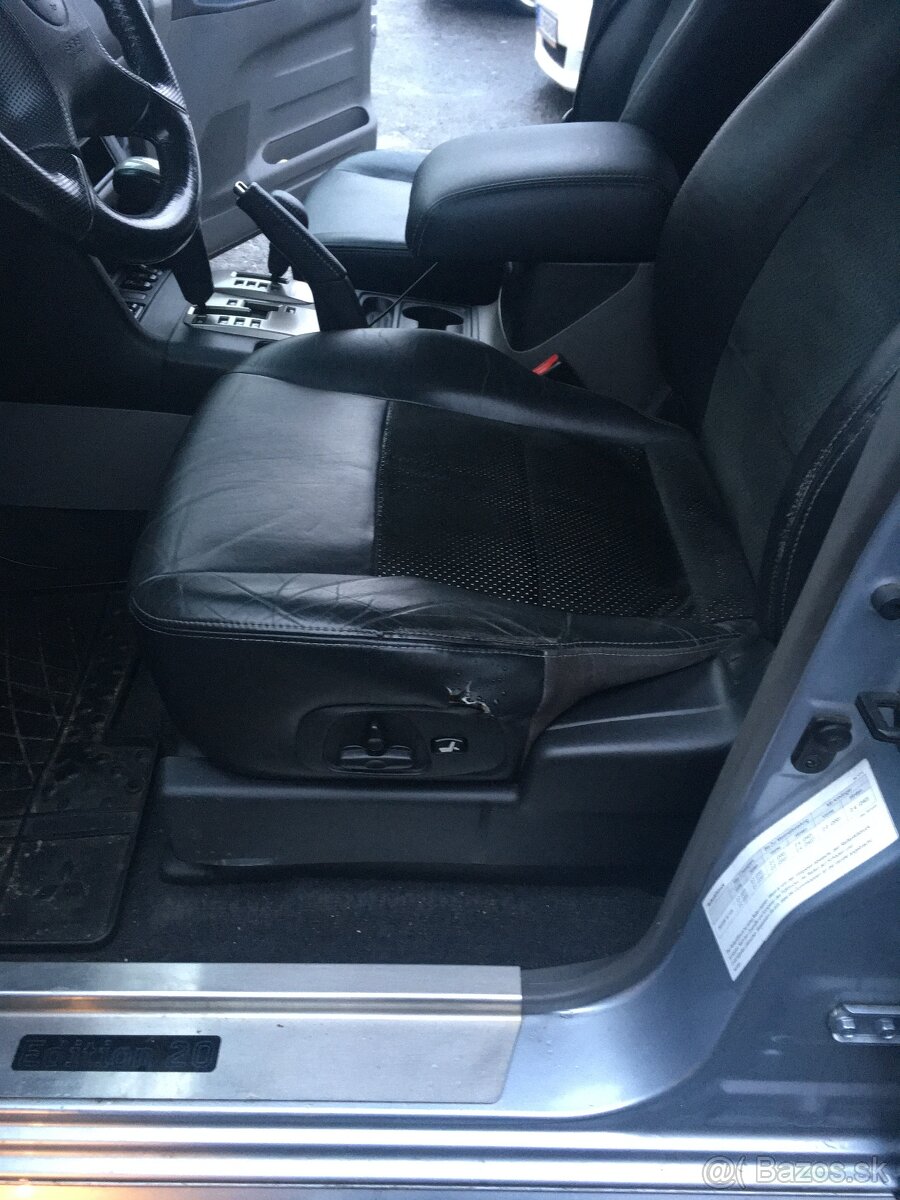 Mitsubishi Pajero 3.2 DI-D Dakar A/T - 9