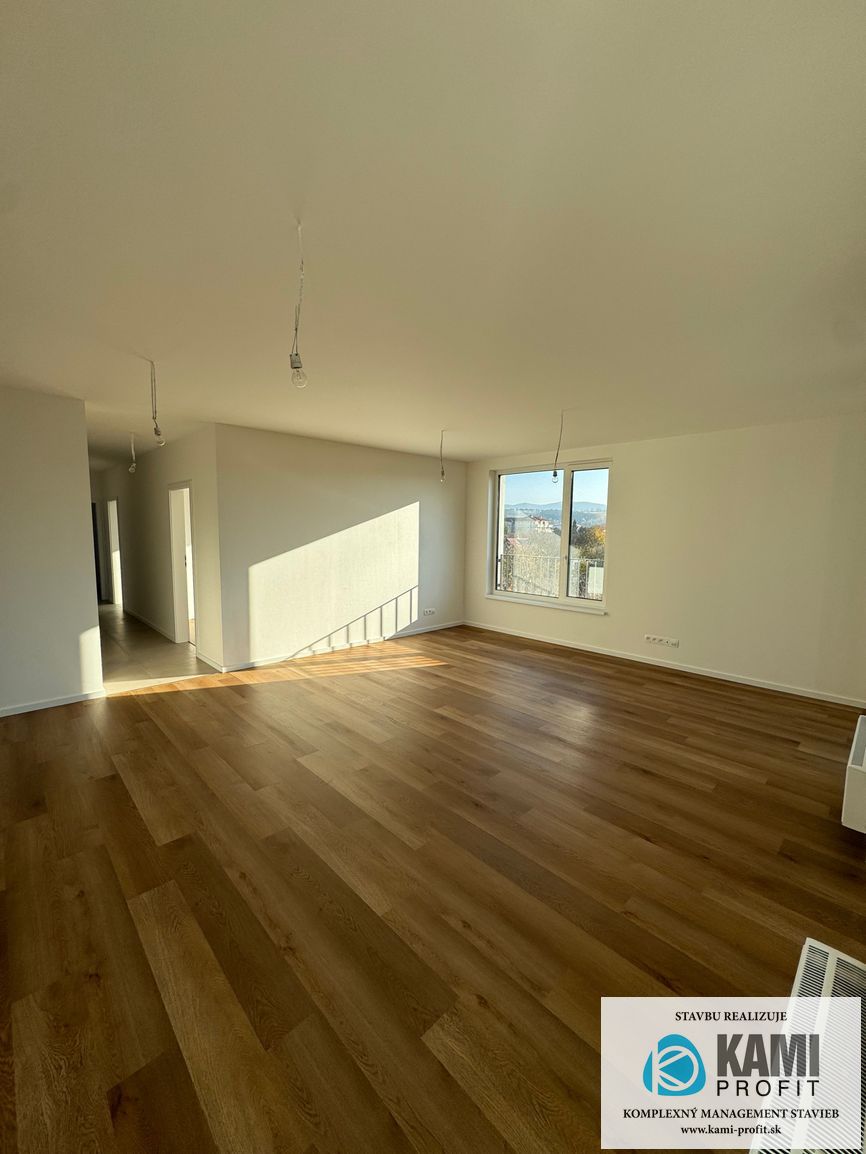 Na predaj 3 izbový byt s balkónom v novostavbe v Piešťanoch - 9