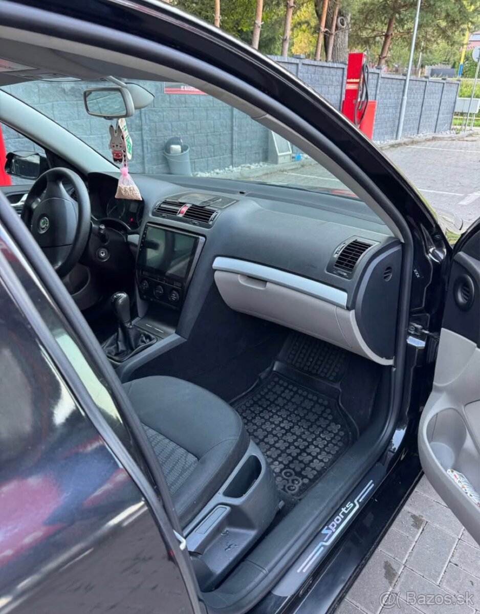 Skoda Octavia 2 2007 - 9