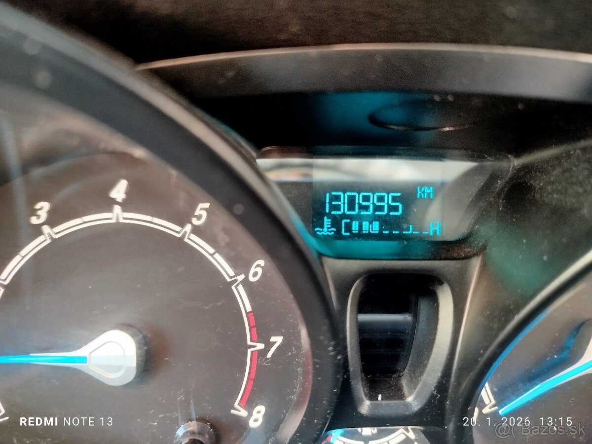 Ford B-max 1.4. Benzín 66kw - 9