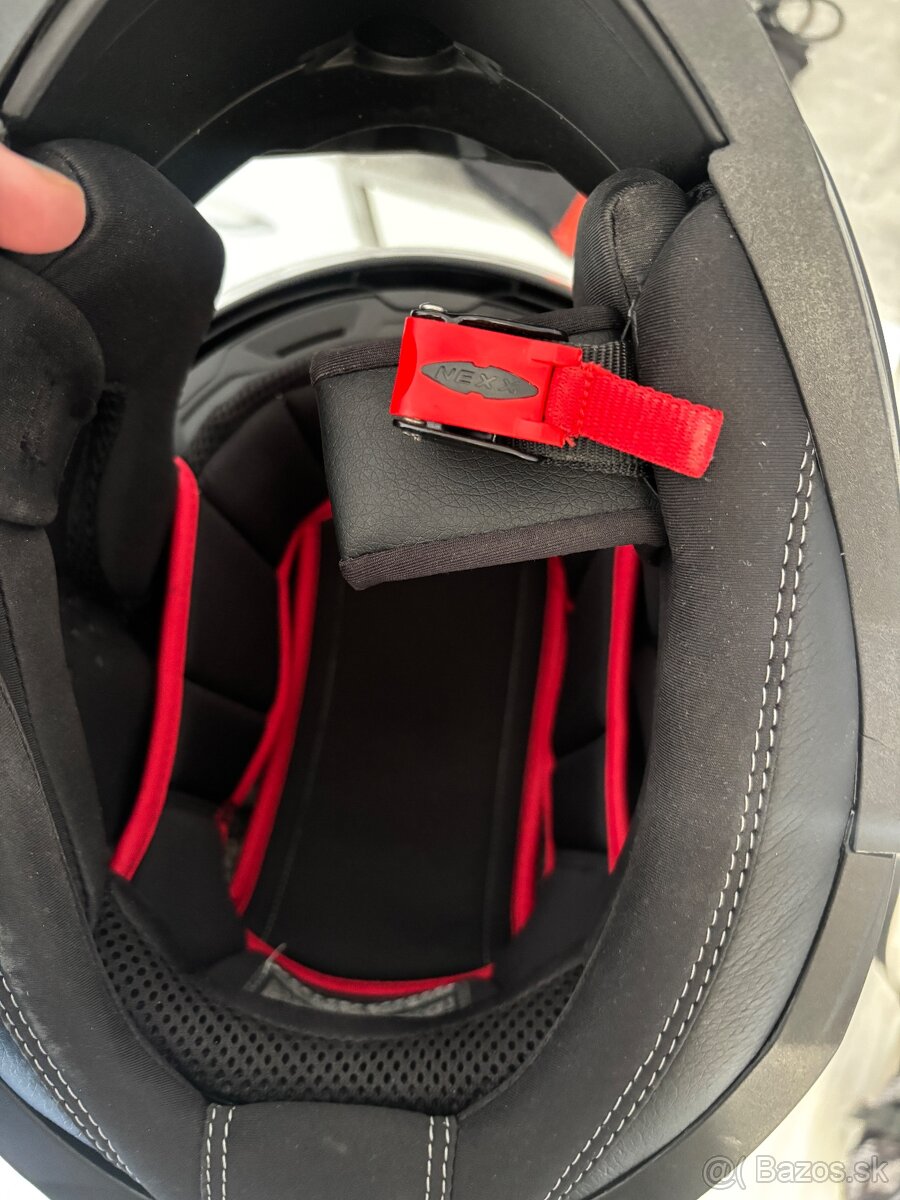 Integrálna moto prilba - 9