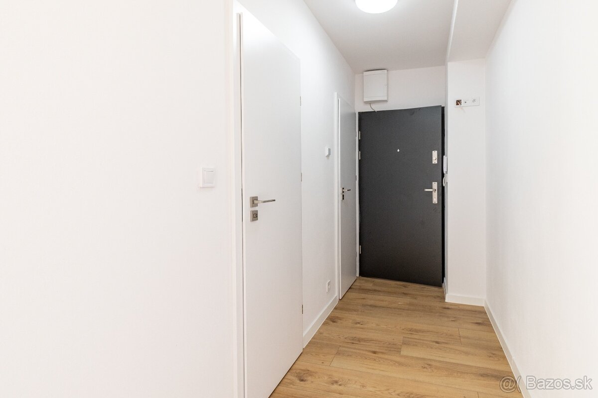 POSLEDNÝ NA PREDAJ | 2-izbový byt 53 m² - 9
