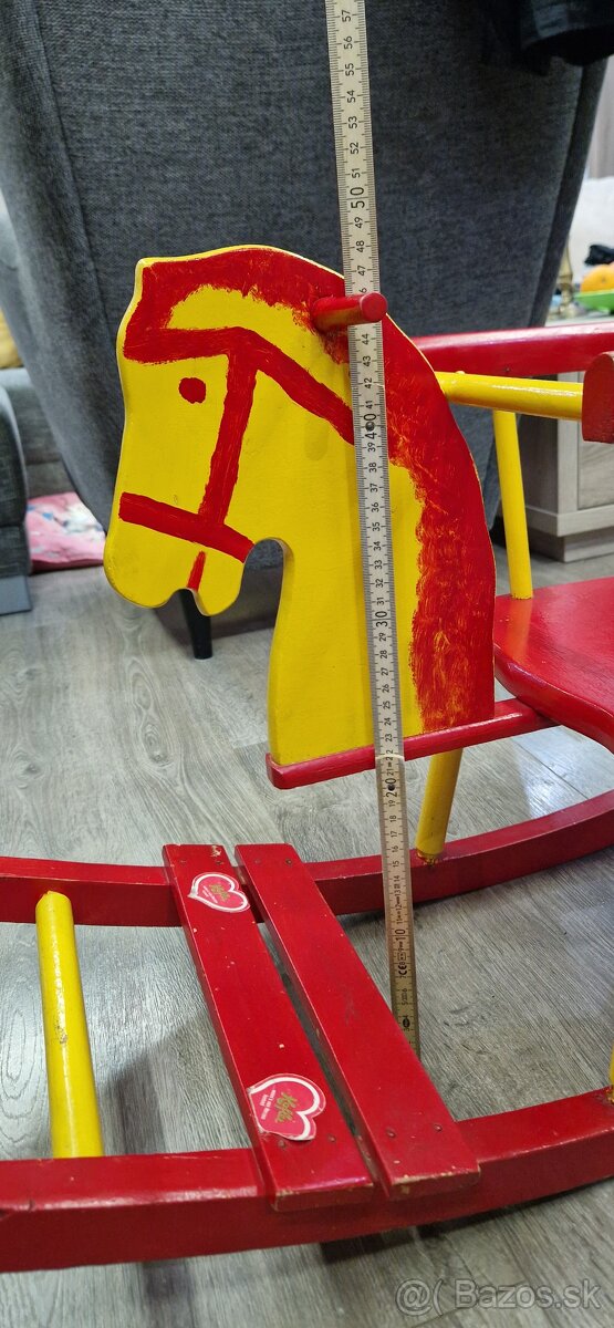 Hojdací koník so 60-tych rokov - 9