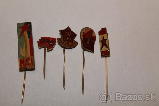 Odznaky "1. M Á J A" a iné. - 9