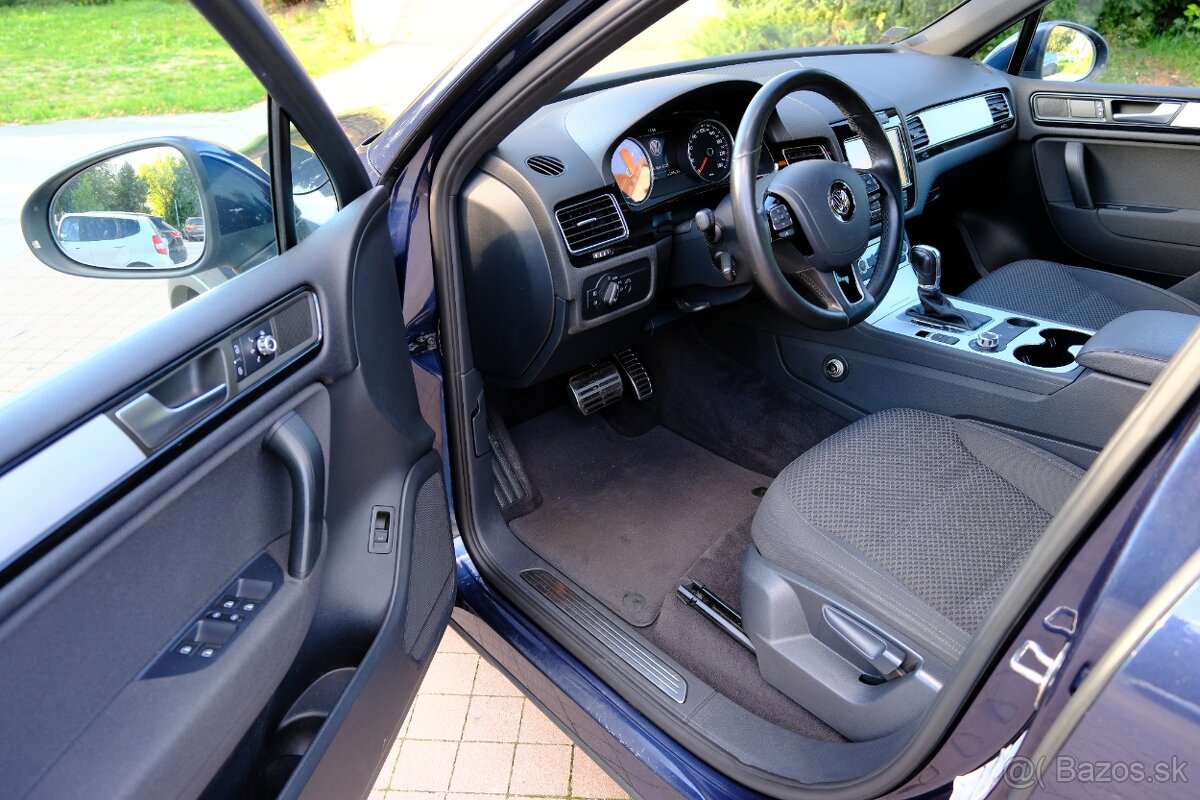 VW Touareg 3.0 V6 - 9