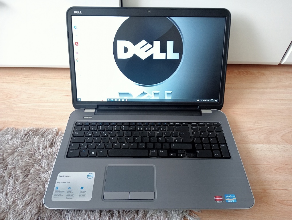 veľký 17" ntb DELL / Intel core i5 / 8gb ram / 500gb ssd - 9