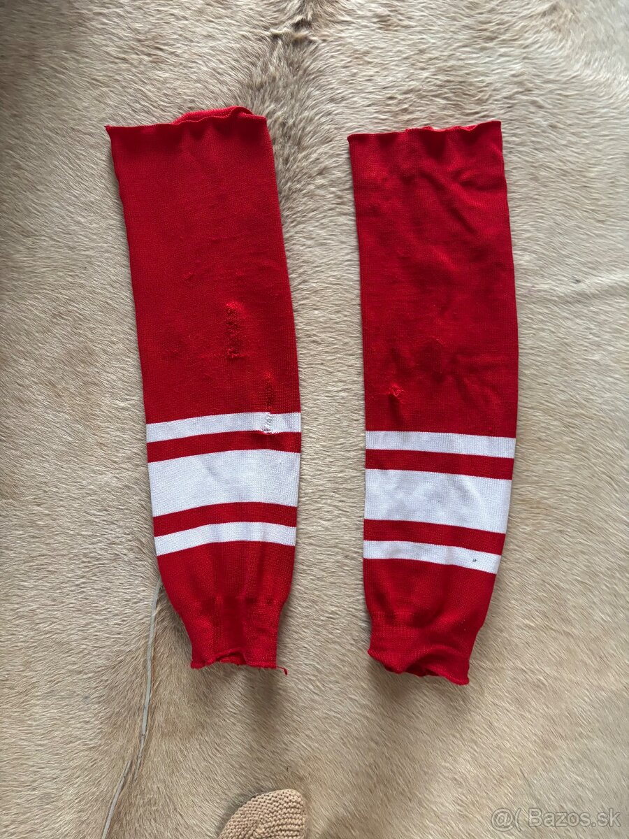 Predam hokejovu vystroj - 9