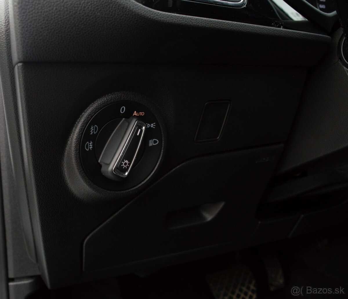 Seat Leon 1.6 TDI CR Style DSG - 9