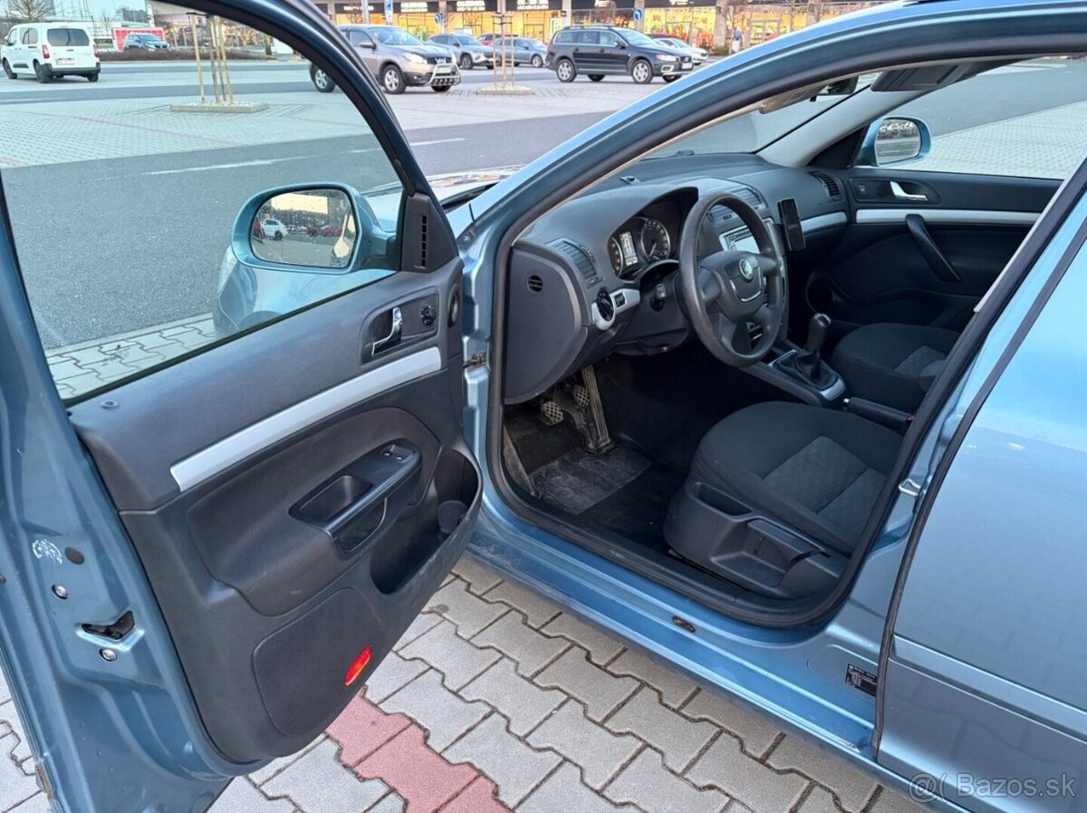 Škoda Octavia II 2.0 TDi 103kw - 9